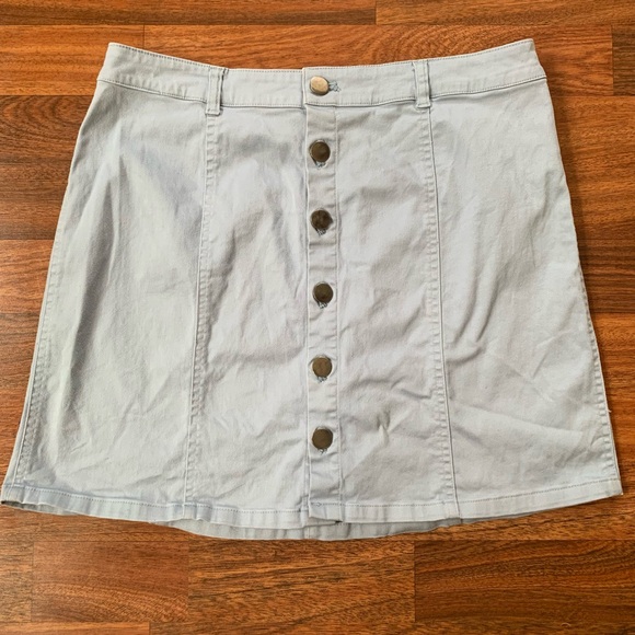Forever 21 light blue button front skirt Sz Large   Waist 29”Length 15” - Picture 1 of 3